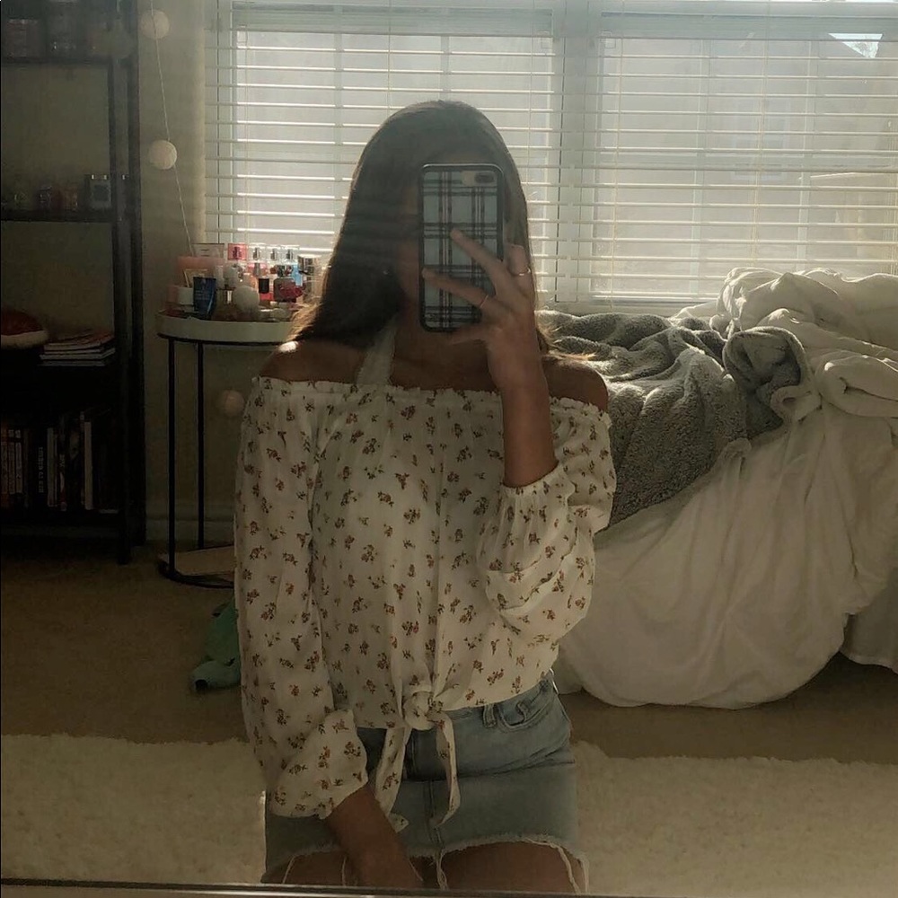 Meet your Posher, Charlotte